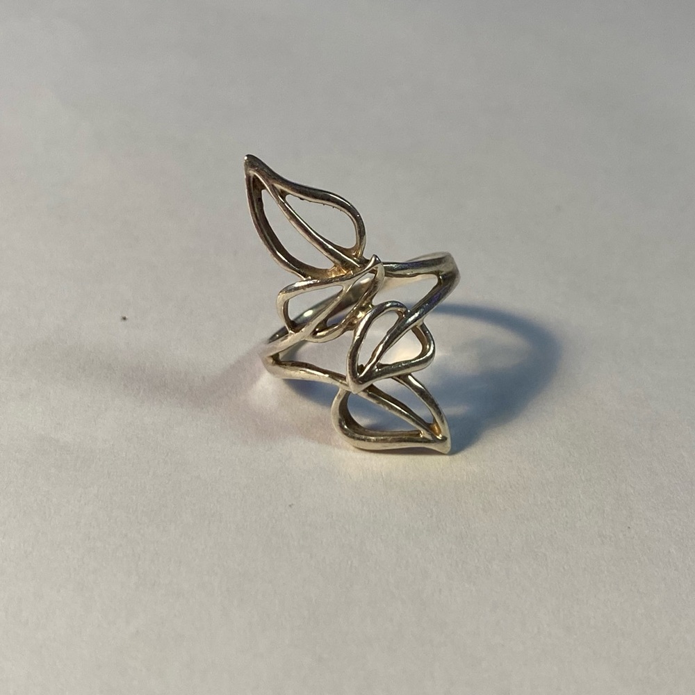 Sterling silver leaf ring